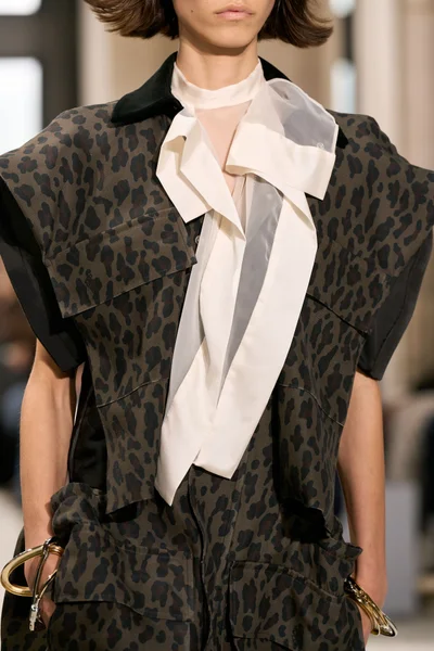Look 66